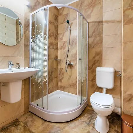 Casa Royal Pe Plaja Belona 3* Észak-Eforie