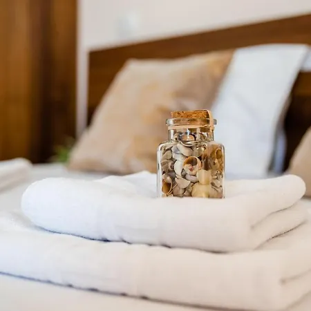 Casa Royal Pe Plaja Belona Konukevi Eforie Nord