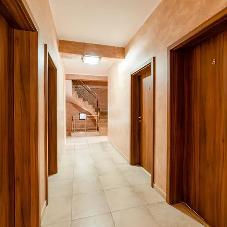 Casa Royal Pe Plaja Belona 3* Észak-Eforie
