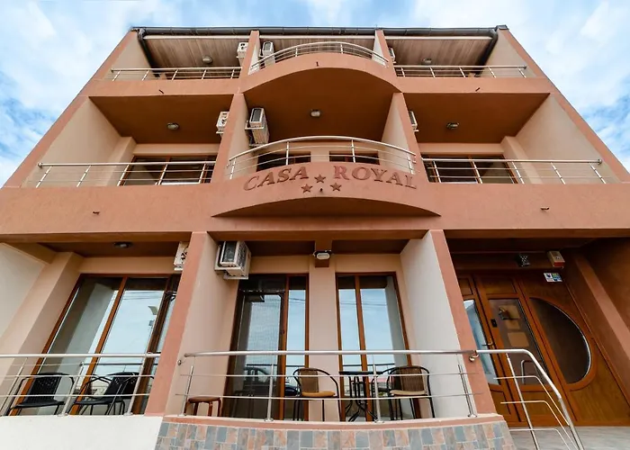 Casa Royal Pe Plaja Belona